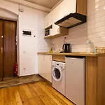 Apartment Peaceful On Rynok Square *