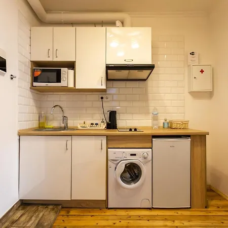 Peaceful On Rynok Square Lvov