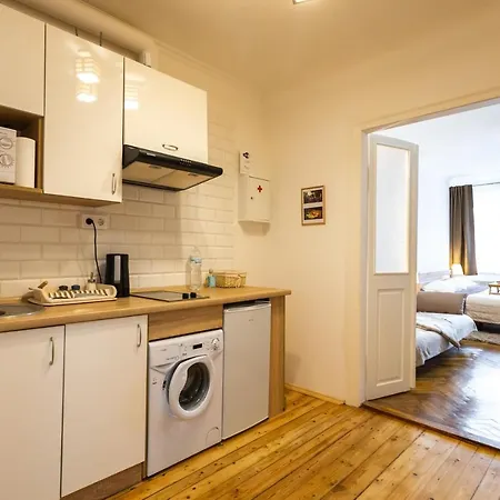Apartment Peaceful On Rynok Square