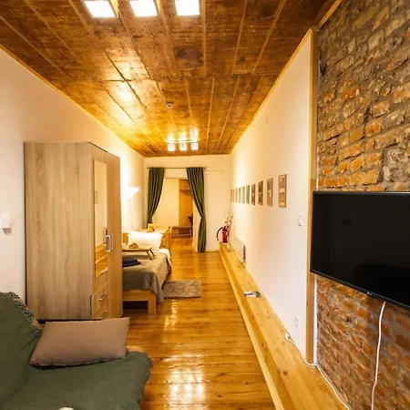 Peaceful On Rynok Square Lwów