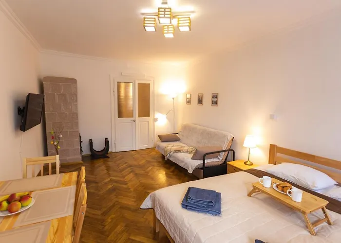 Apartment Peaceful On Rynok Square Lviv