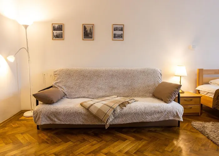 Peaceful On Rynok Square Apartment Lviv