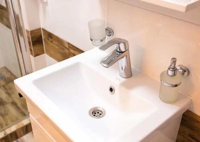 Peaceful On Rynok Square Львов