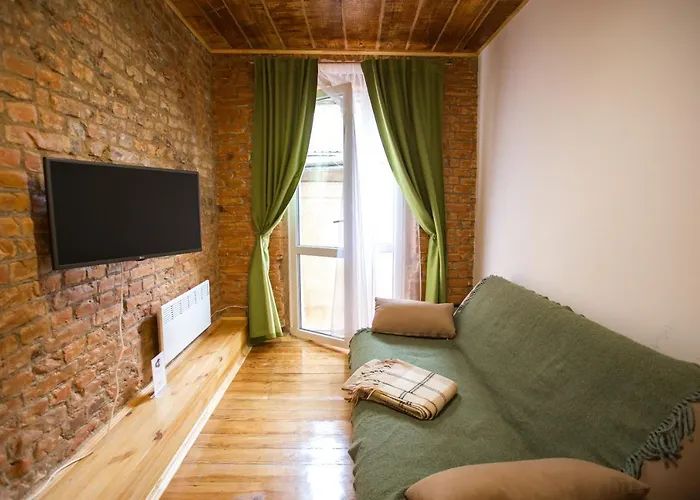 Peaceful On Rynok Square *